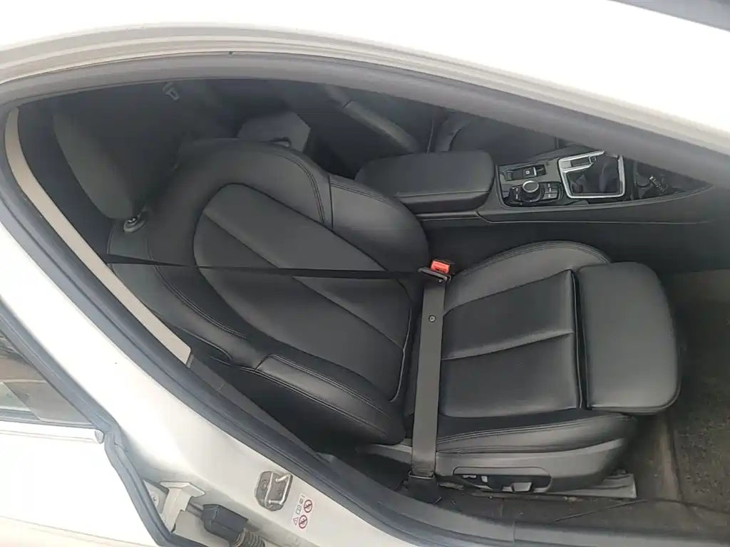 BMW 1 Series — миниатюра 25