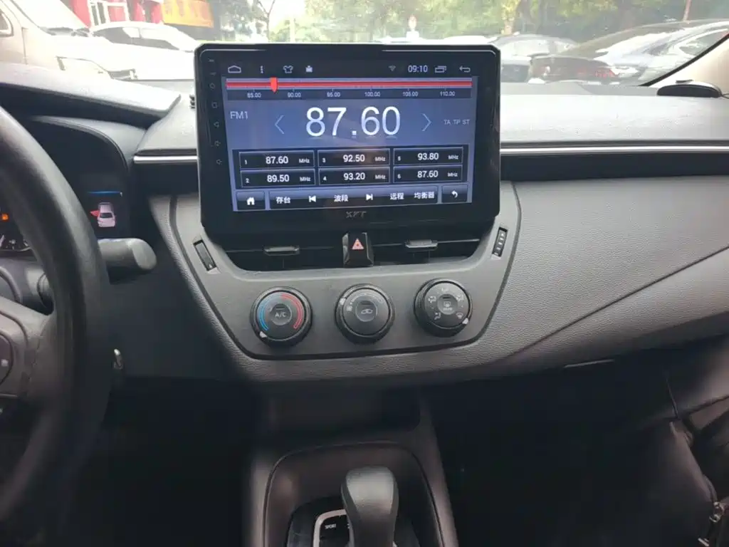 Toyota Corolla — миниатюра 13