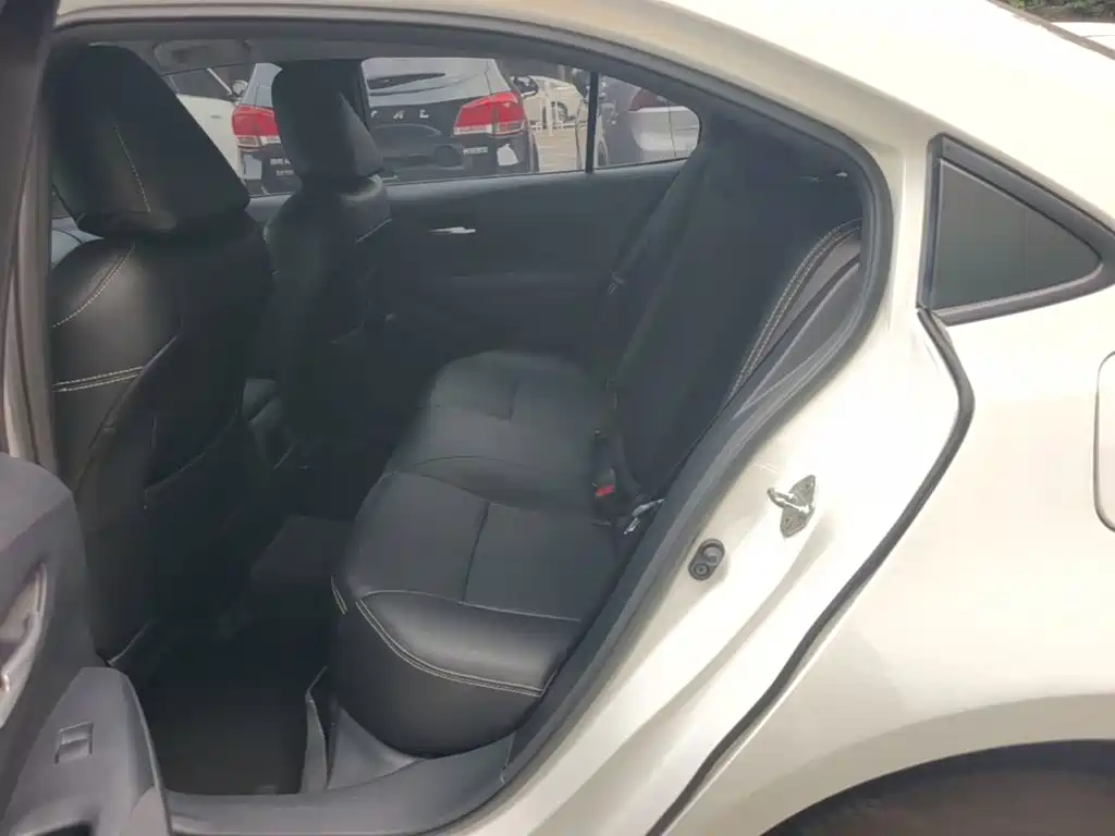 Toyota Corolla — миниатюра 17