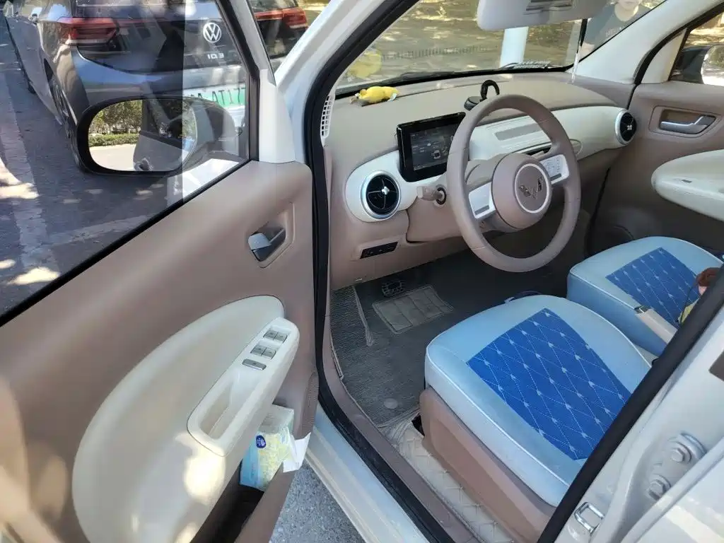 Wuling MINIEV — миниатюра 12