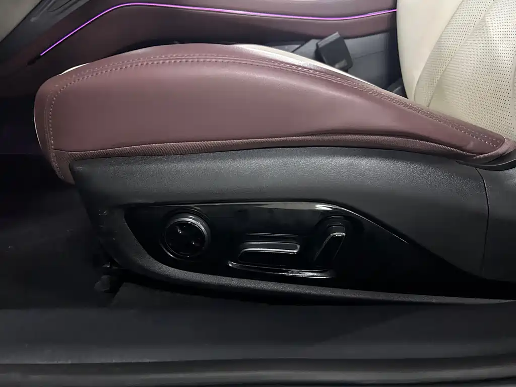 BYD Seal — миниатюра 26