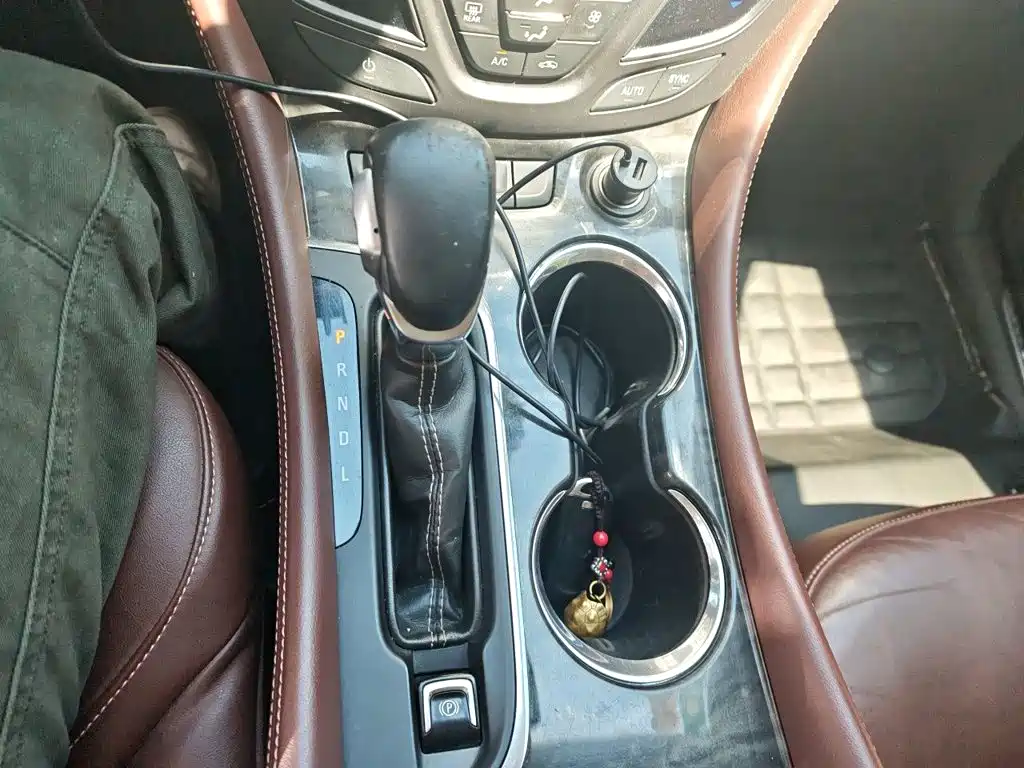 Buick Envision Plus — миниатюра 15