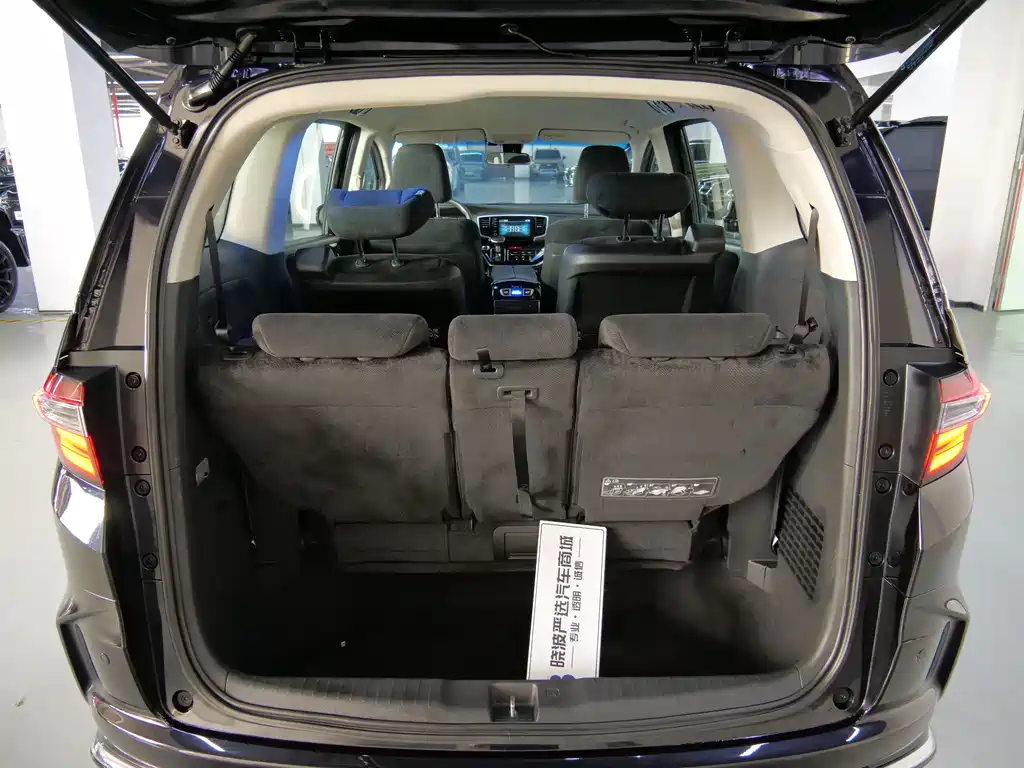 Honda Odyssey — миниатюра 12