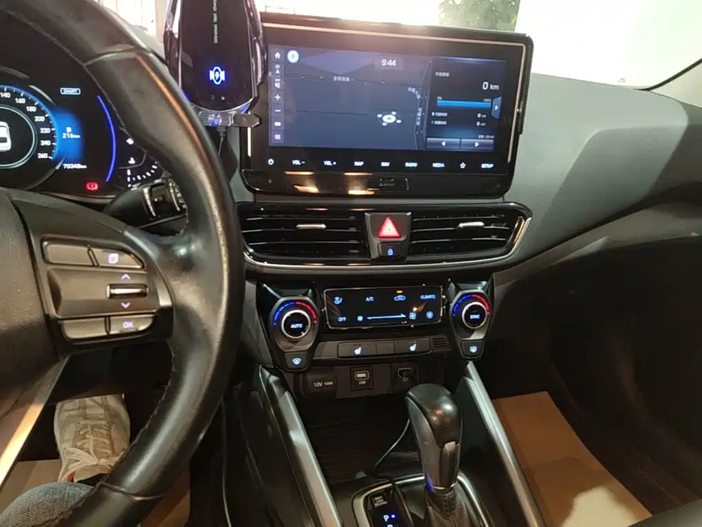 Hyundai Fista — миниатюра 9