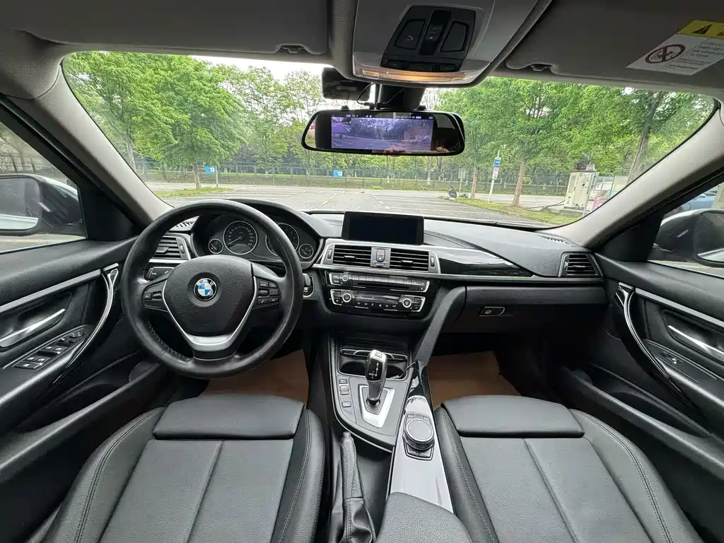 BMW 3 Series — миниатюра 7