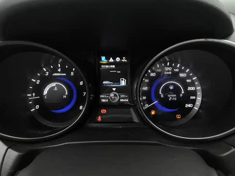 Changan CS75 — миниатюра 14