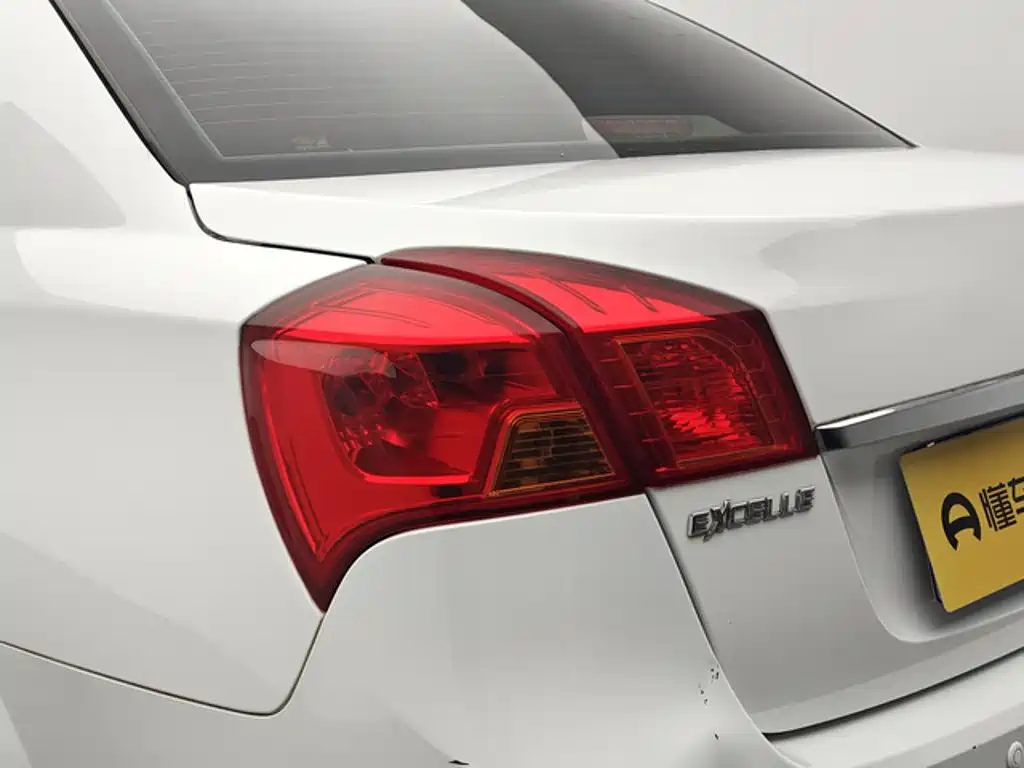 Buick Excelle — миниатюра 14