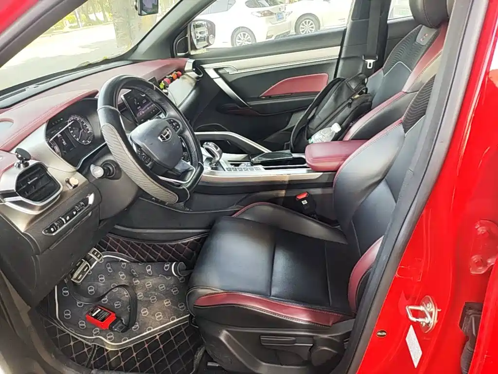 Geely Binyue — миниатюра 15