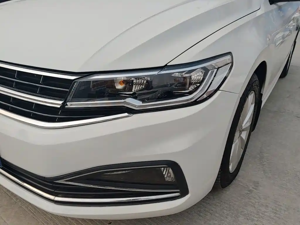 Volkswagen Bora — миниатюра 24