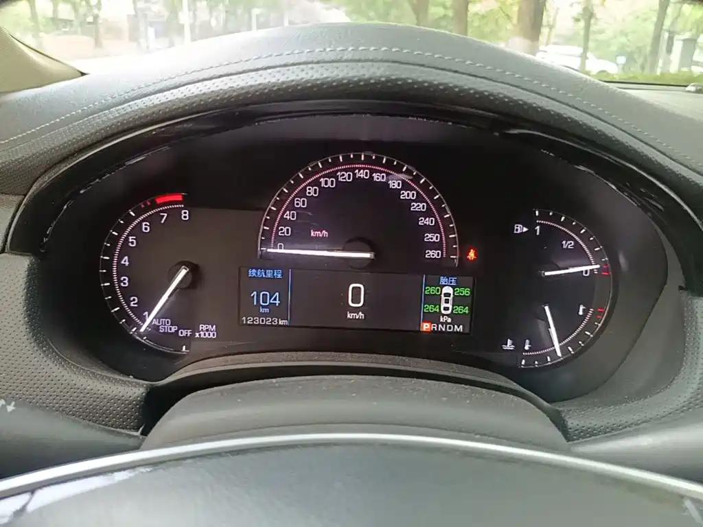 Cadillac XTS — миниатюра 12