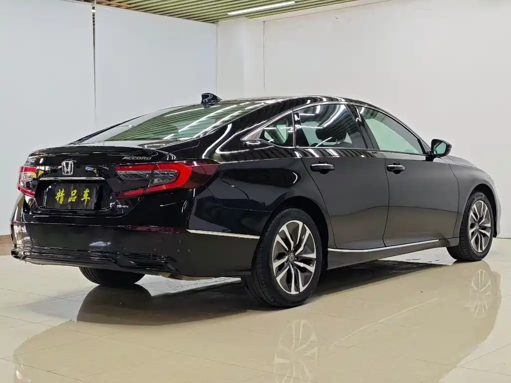 Honda Accord — миниатюра 6