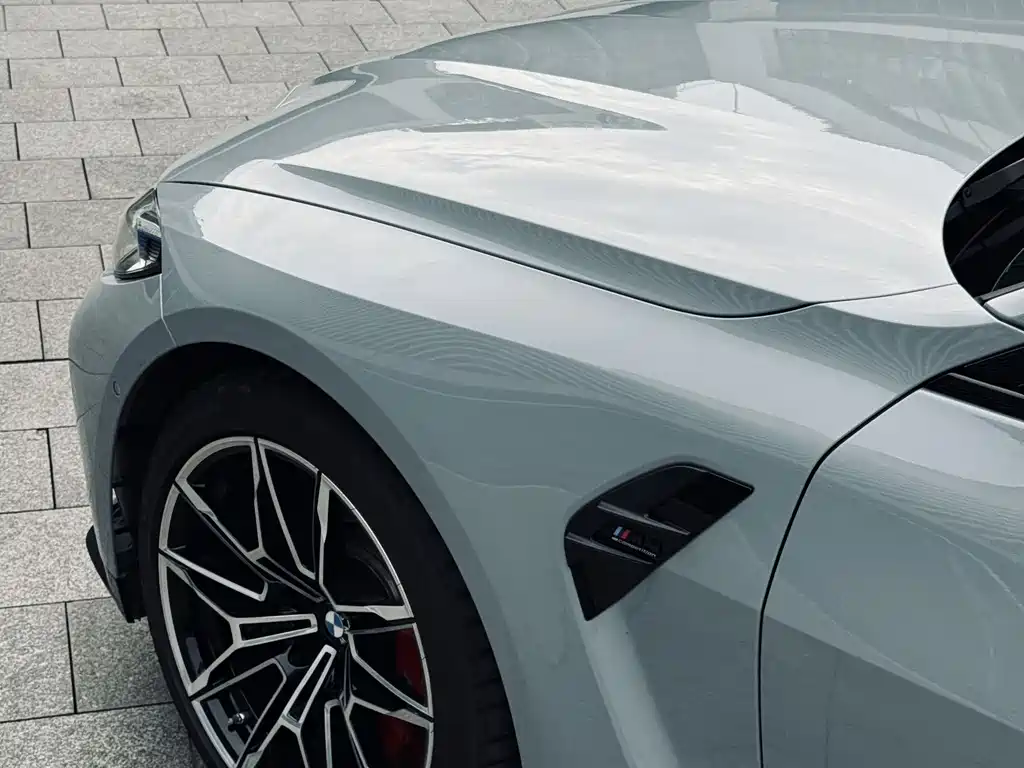 BMW M4 2024 M4