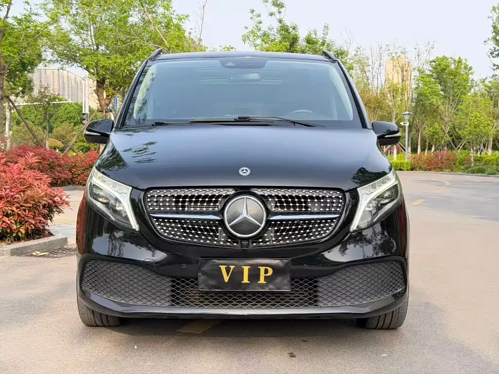 Mercedes-Benz V-Class 2021