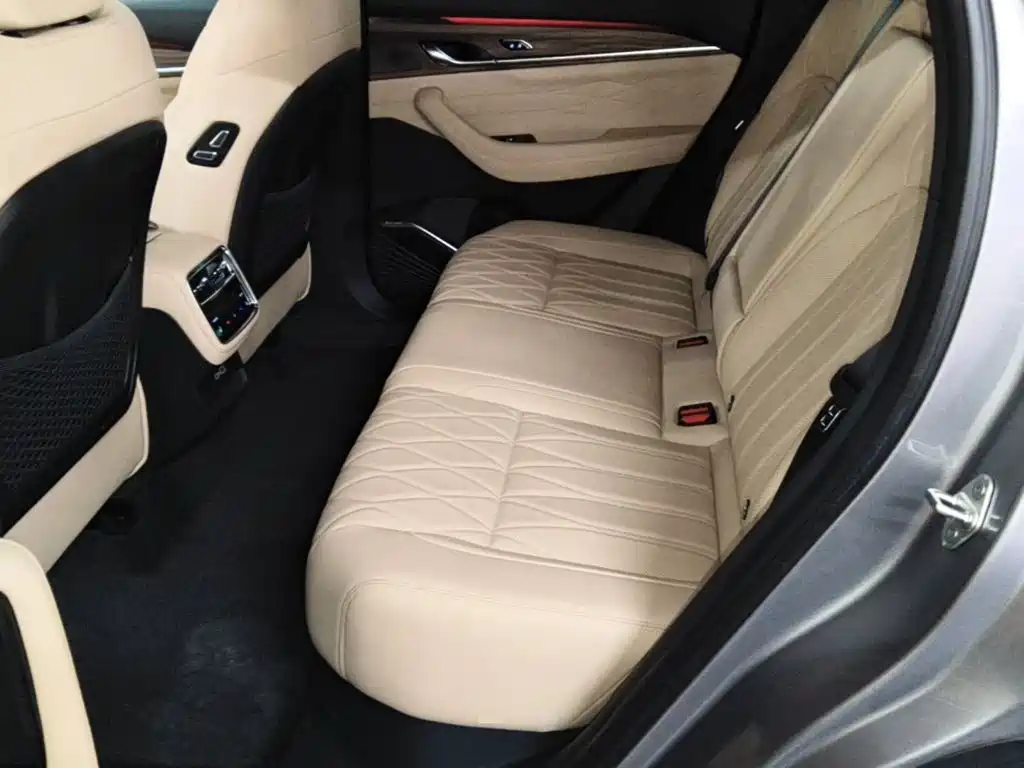 Geely Xingyue L — миниатюра 17