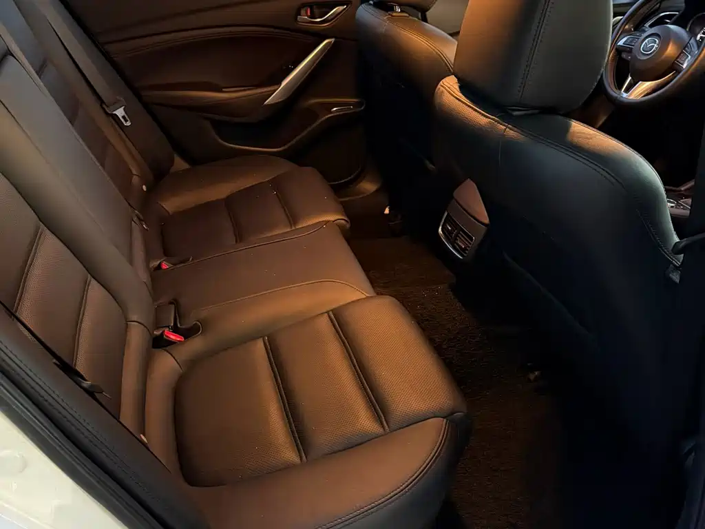 Mazda Atenza — миниатюра 8
