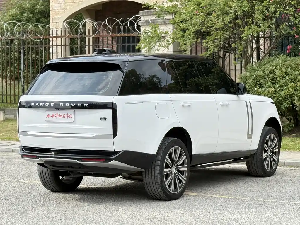 Land Rover Range Rover — миниатюра 5