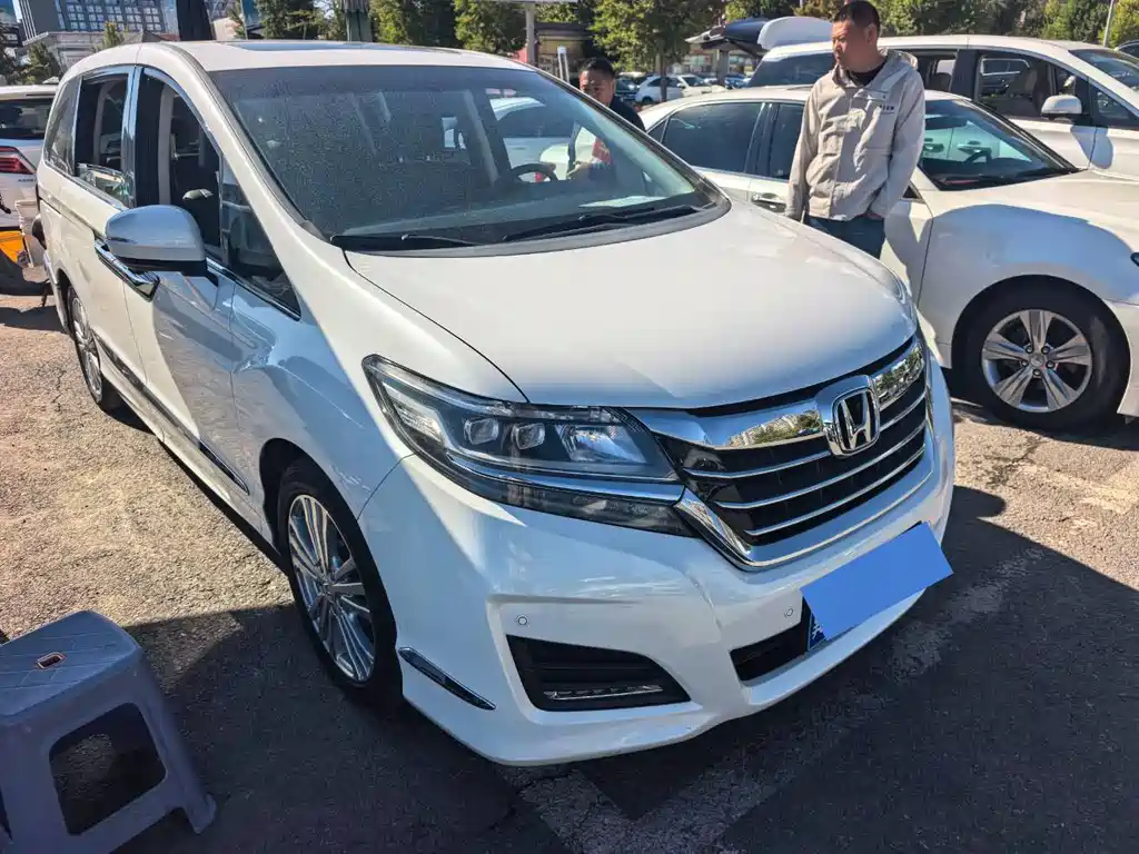 Honda Elysion — миниатюра 3