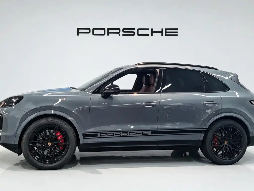 Porsche Cayenne — миниатюра 3