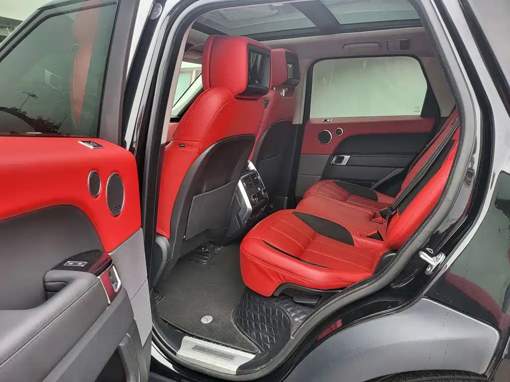 Land Rover Sport — миниатюра 6