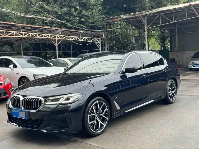 BMW 5 SERIES 2022
