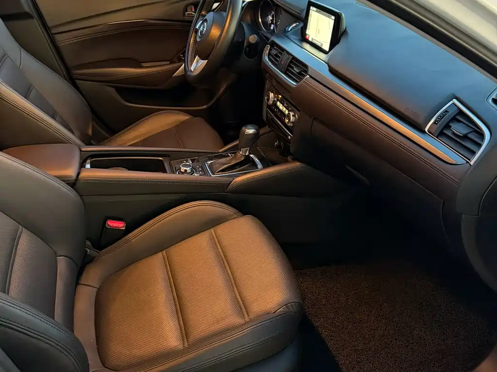 Mazda Atenza — миниатюра 7