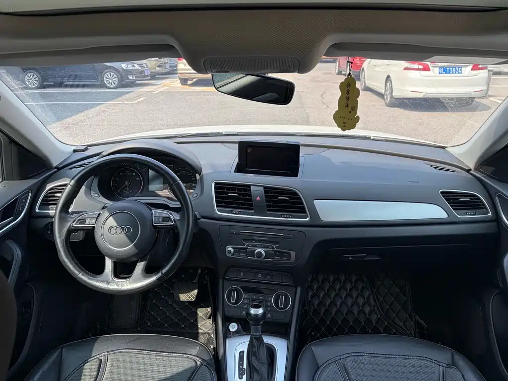 Audi Q3 — миниатюра 3