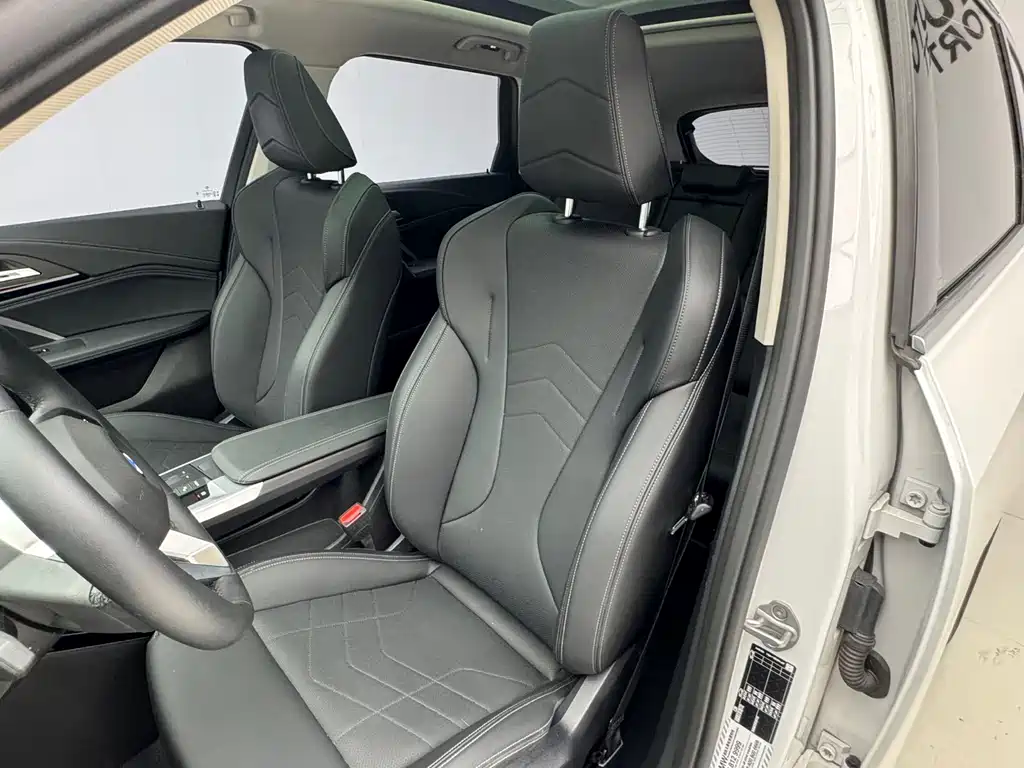 BMW X1 — миниатюра 10