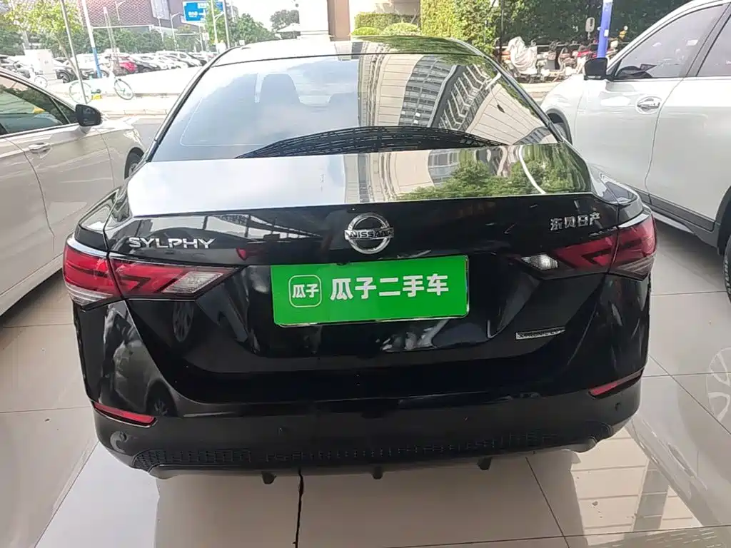Nissan Sylphy — миниатюра 6