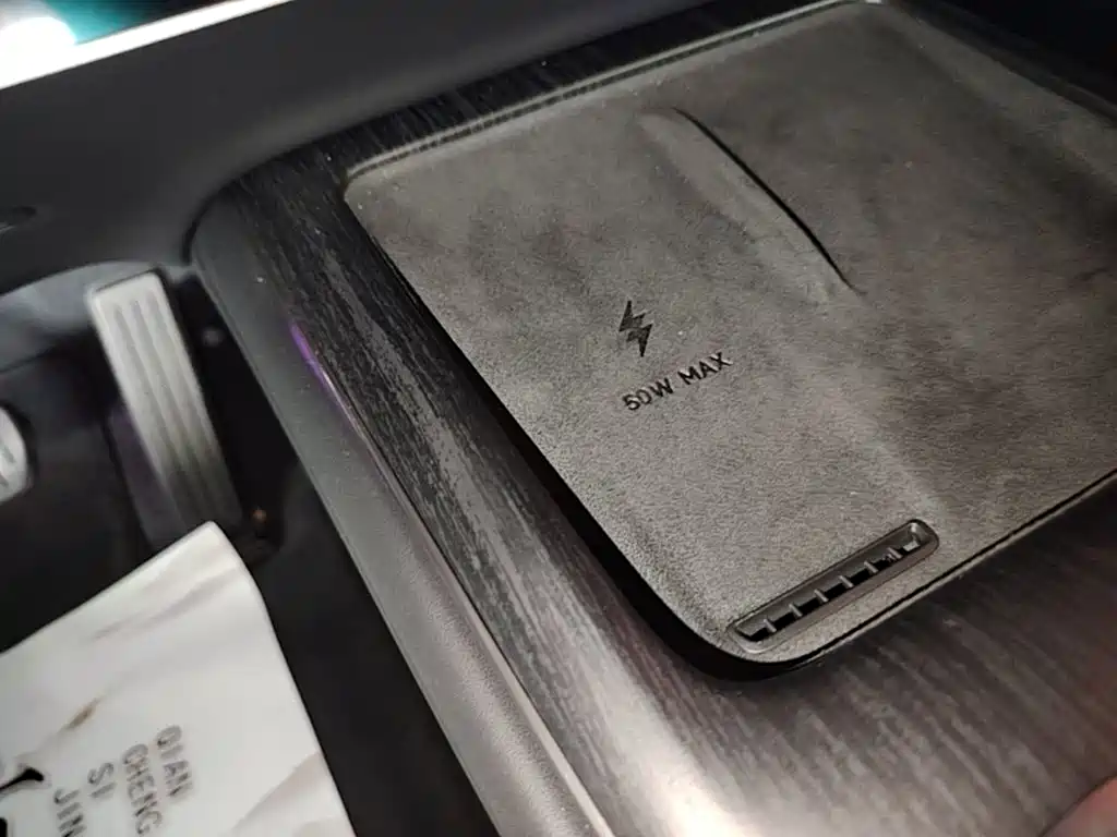 Xiaomi SU7 — миниатюра 17