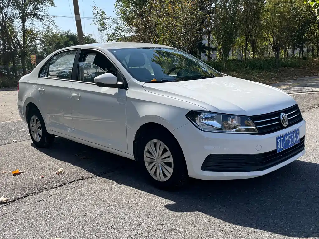 Volkswagen Santana — миниатюра 3