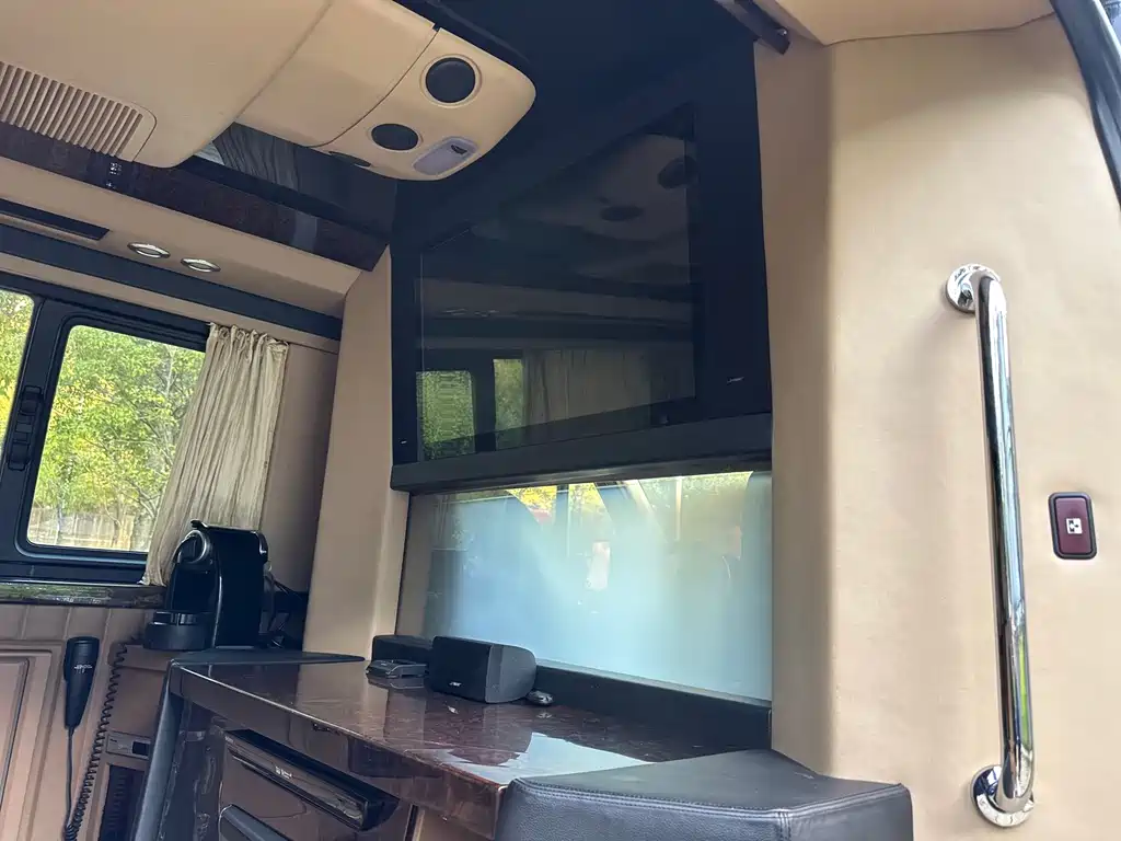 Mercedes-Benz Sprinter — миниатюра 17