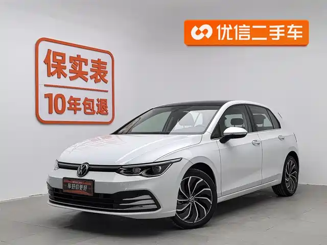 VOLKSWAGEN GOLF 2021