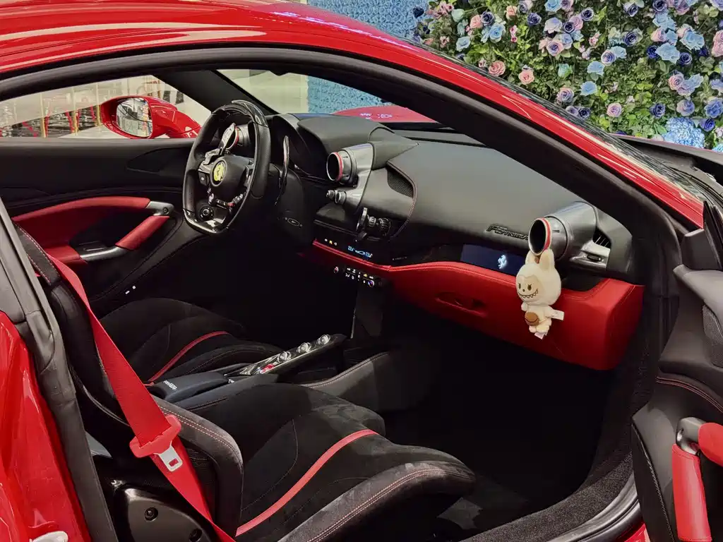 Ferrari F8 — миниатюра 18