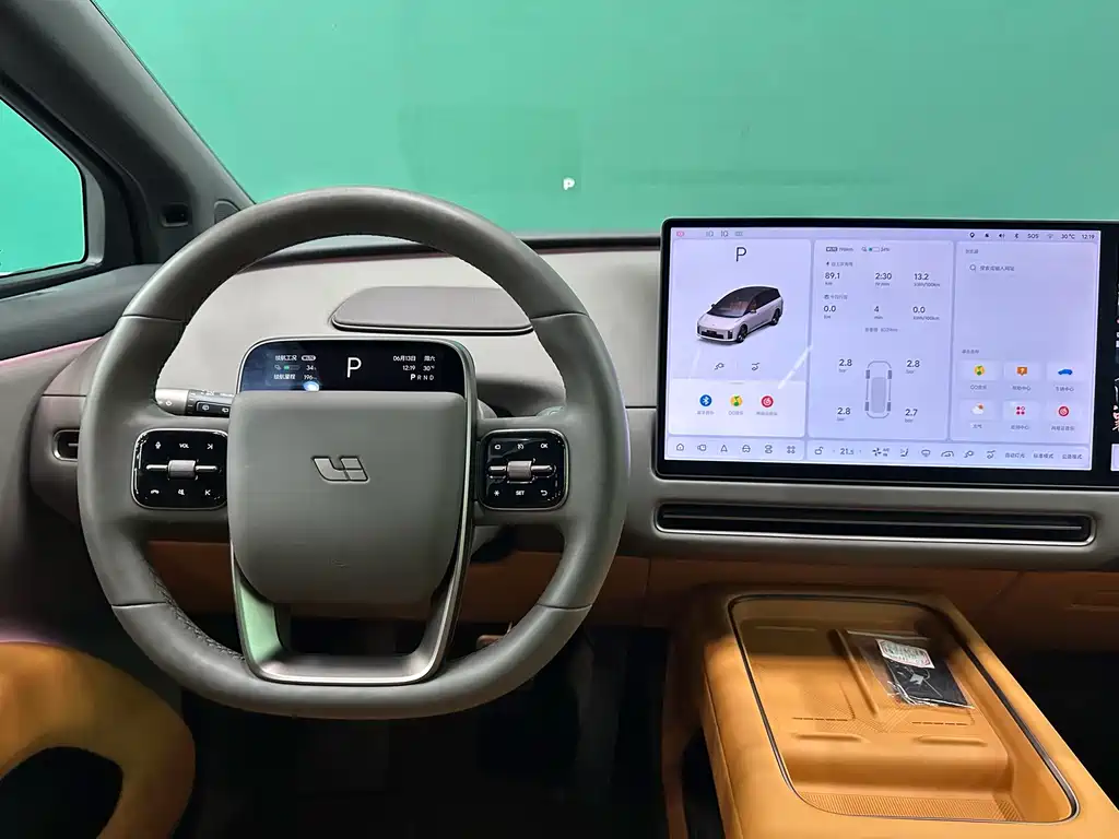 Li Auto Идеальный I8 — миниатюра 7