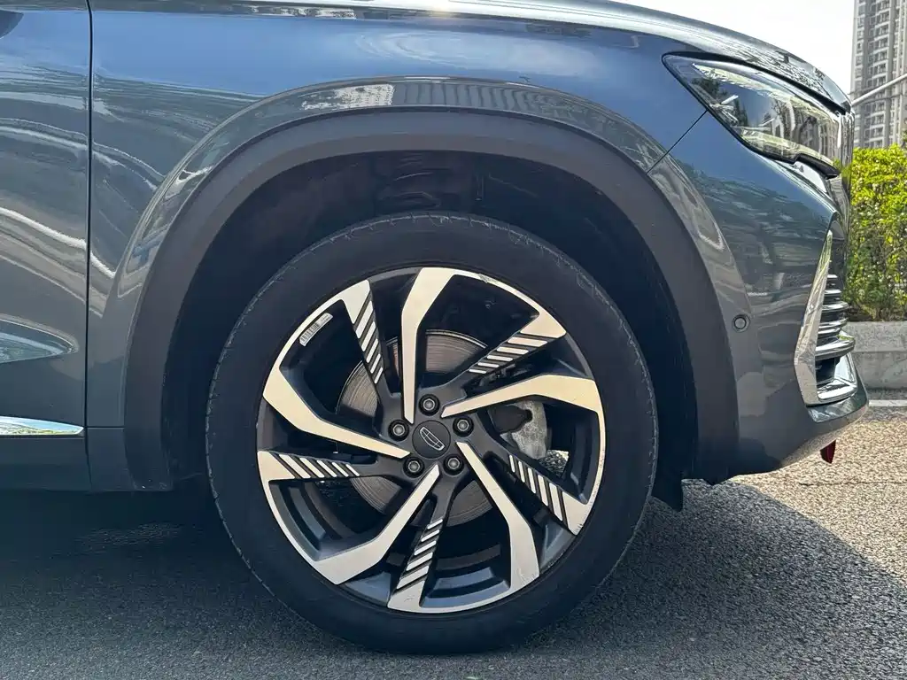Geely Xingyue L — миниатюра 21