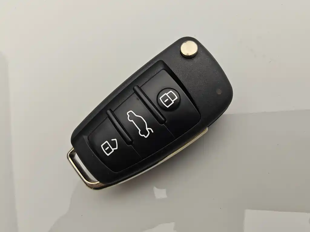 Audi Q2L — миниатюра 5