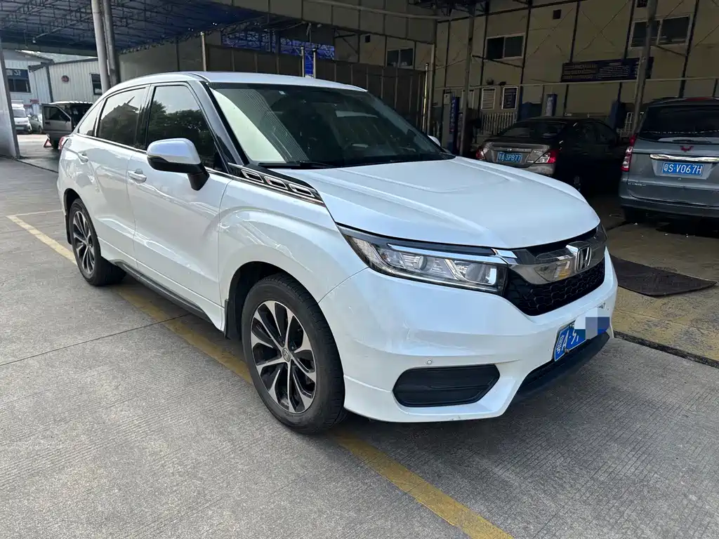 Honda Avancier — миниатюра 2