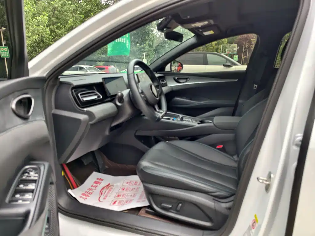 BYD Seal 06 — миниатюра 9