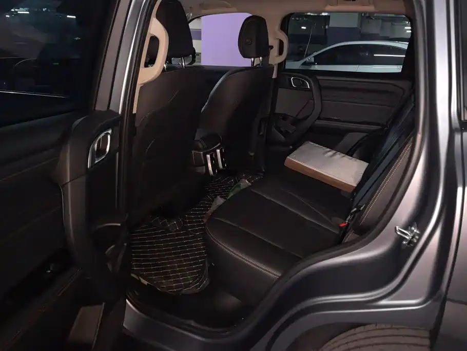 Заказать Haval Big Dog 2026 года за 2 917 764 ₽  из Китая