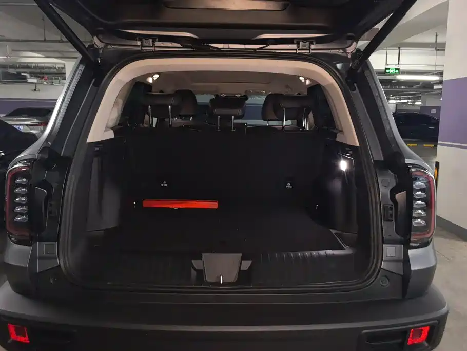 Заказать Haval Big Dog 2026 года за 2 917 764 ₽  из Китая