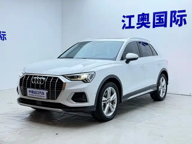2023 Audi Q3