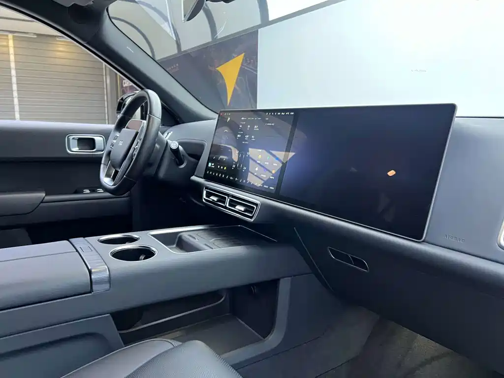 Li Auto Li L9 — миниатюра 7