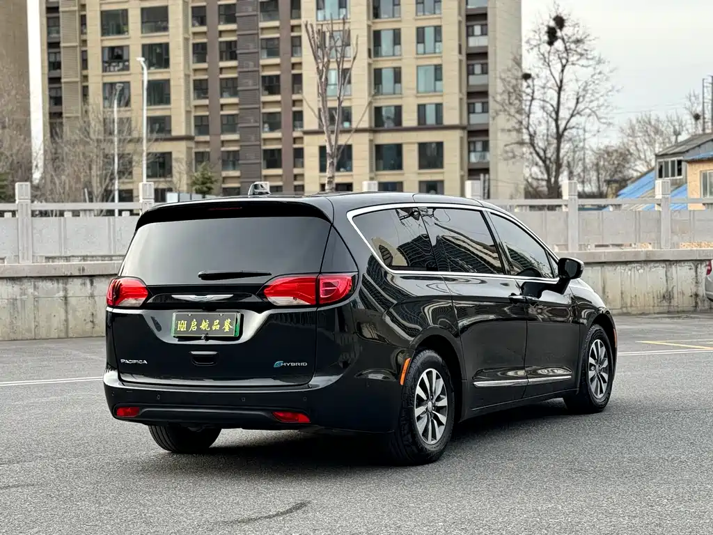 Chrysler Grand VoyagerPHEV PHEV 2019 3.6L