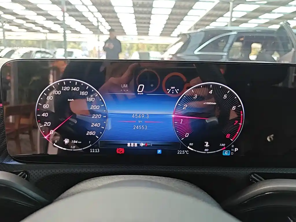 Mercedes-Benz A-Class — миниатюра 12