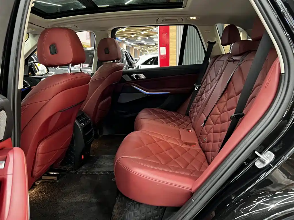 BMW X5 — миниатюра 11