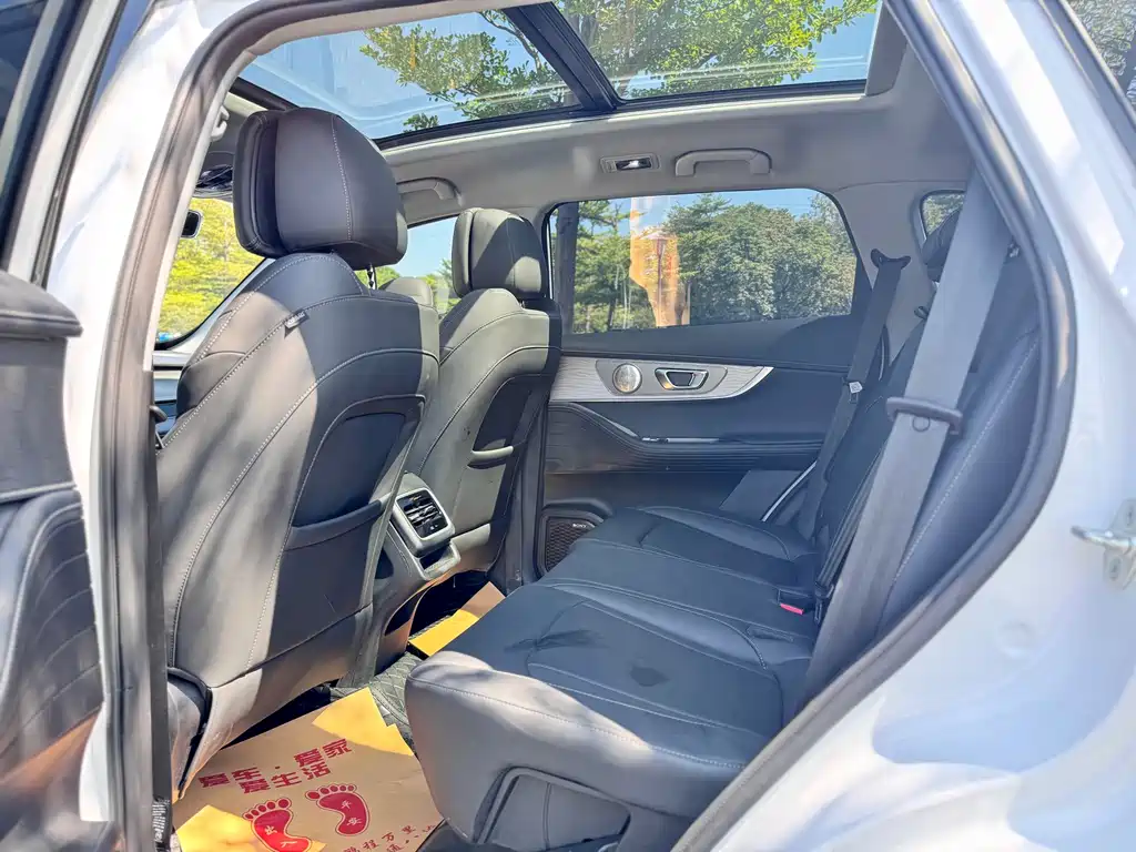 Chery Tiggo 8 PRO — миниатюра 16
