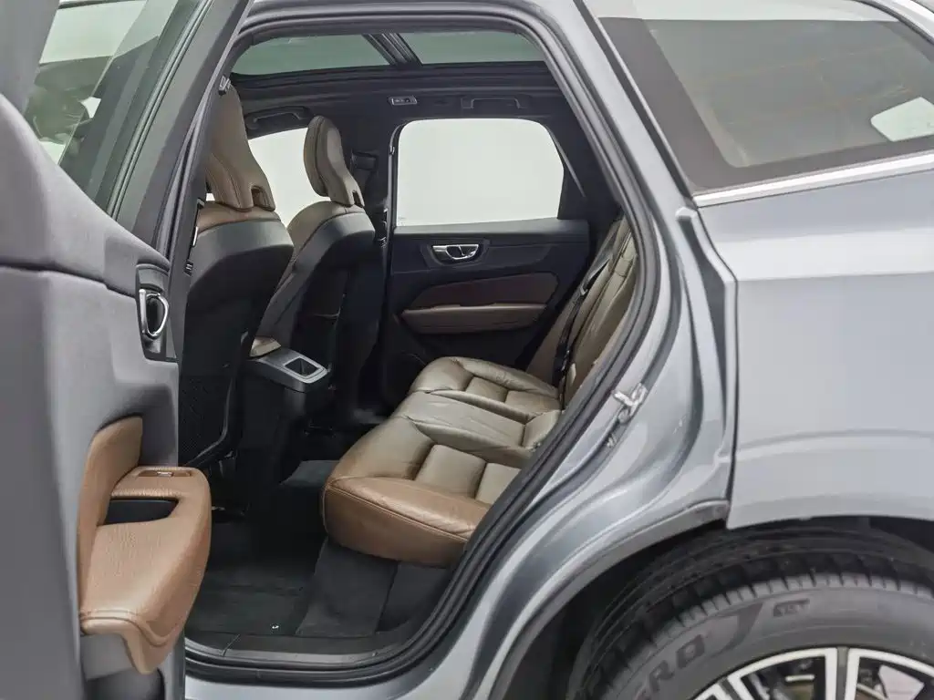 Volvo XC60 — миниатюра 15