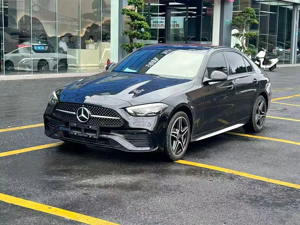 Mercedes-Benz C-Class 2022