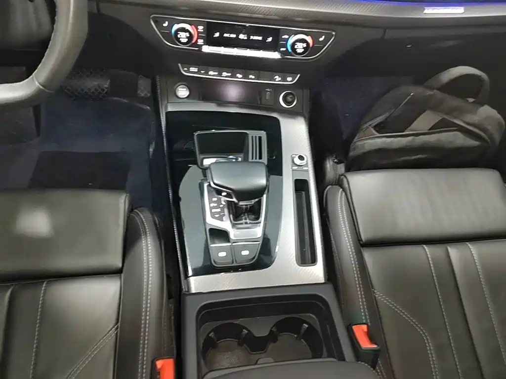 Audi Q5L — миниатюра 14