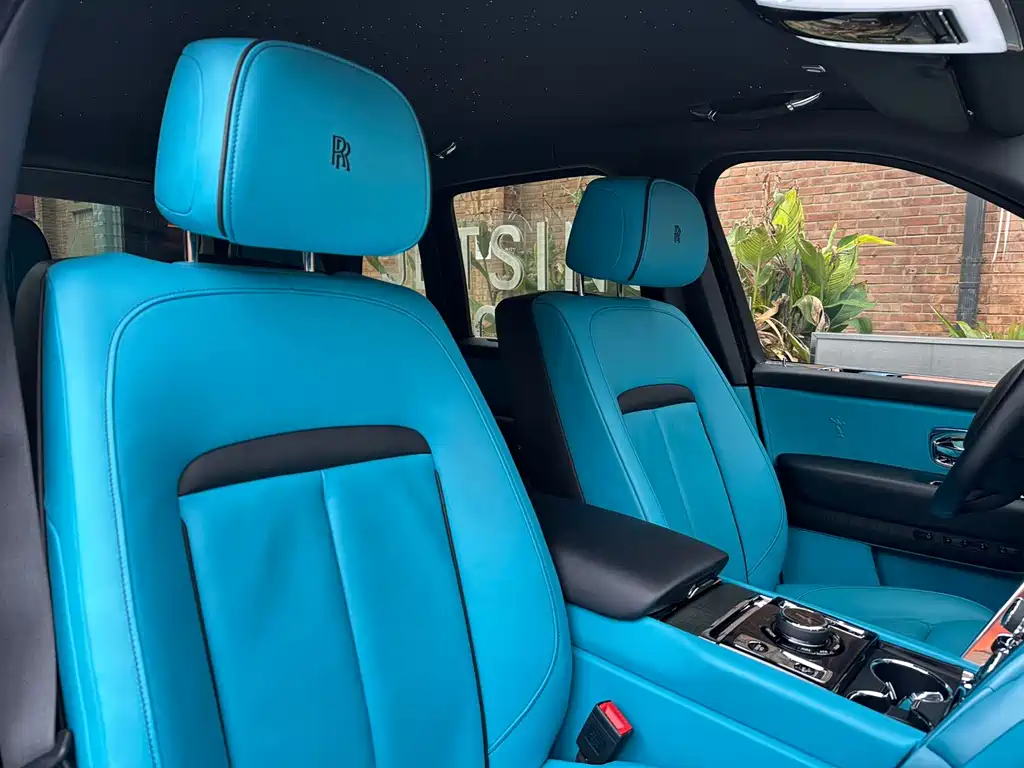ROLLS-ROYCE CULLINAN